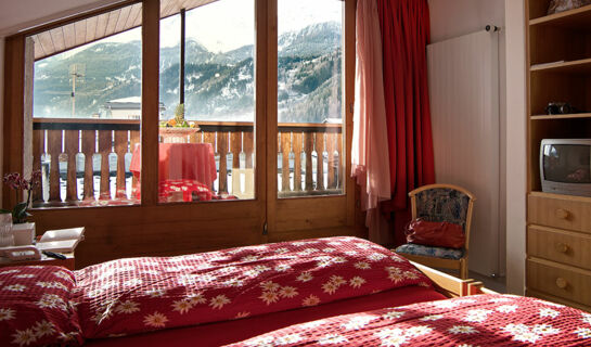 HOTEL SUISSE (B&B) Poschiavo