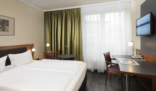 SEMINARIS SEEHOTEL POTSDAM Potsdam