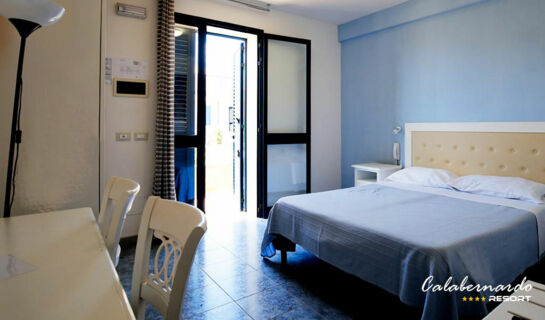 CALABERNARDO VILLAGE Noto Marina
