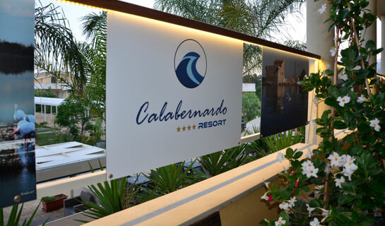 CALABERNARDO VILLAGE Noto Marina