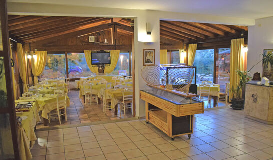 HOTEL MONTIRUJU (B&B) Santa Maria Coghinas