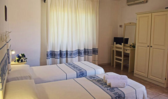 HOTEL MONTIRUJU (B&B) Santa Maria Coghinas