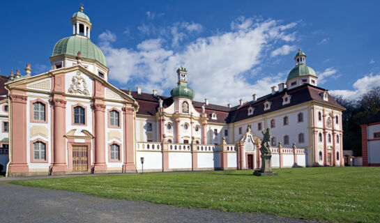 ROMANTIK HOTEL ZUM LINDENGARTEN Jonsdorf