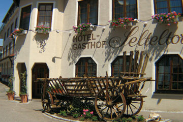 HOTEL - GASTHOF AM SELTELTOR Wiesensteig