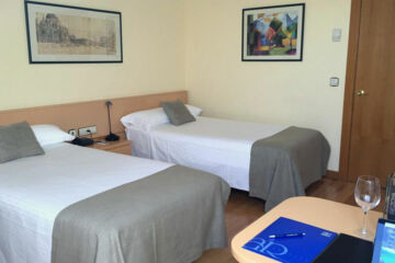 HOTEL AR PARQUESUR (B&B) Madrid