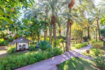 HOTEL HUERTO DEL CURA (B&B) Elche