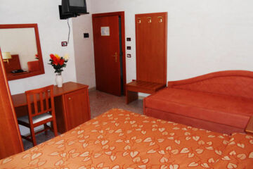 HOTEL PINETA San Menaio G.co (FG)