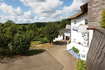 BERGHOTEL KRISTALL (B&B) Idar-Oberstein