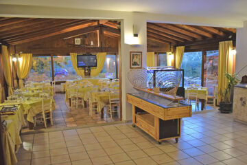 HOTEL MONTIRUJU (B&B) Santa Maria Coghinas