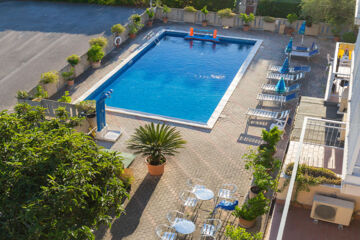 HOTEL LA DARSENA (B&B) Passignano Sul Trasimeno (PG)