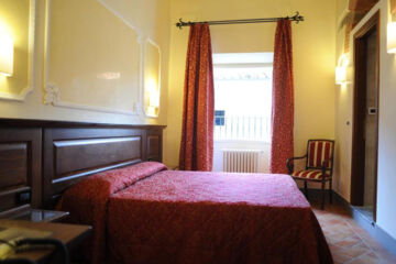 HOTEL CALIFORNIA Florence