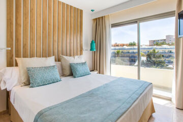 HOTEL PALMANOVA 