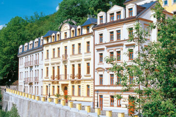 WELLNESS HOTEL JEAN DE CARRO Karlsbad